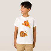 Pouncing en Plot!! Cartoon Lions Kinder T-Shirt (Voorkant volledig)