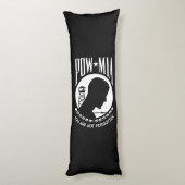 POW MIA Flag: Vermiste soldaten van de Vietnamoorl Lichaamskussen (Achterkant (Verticaal))