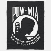 POW/MIA FLEECE DEKEN (Voorkant)