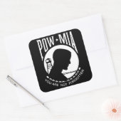 Pow MIA: Je bent niet vergeten! Vierkante Sticker (Envelop)