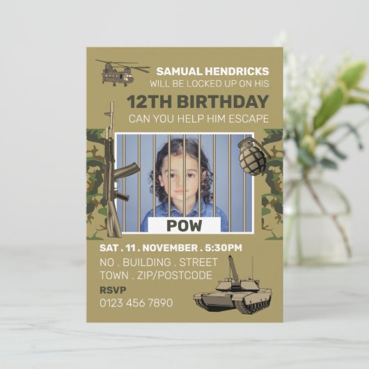 POW, War Threaded Escape Room, Birthday Party Kaart (Staand voorkant)