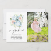 Powder Blue en Blush Pink Floral Afstuderen Foto Aankondiging (Voorkant)