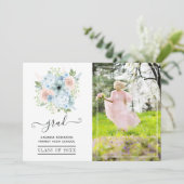 Powder Blue en Blush Pink Floral Afstuderen Foto Aankondiging (Staand voorkant)