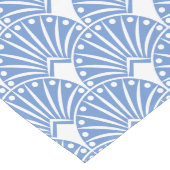 Powder blue en white Art Deco patroon Lange Tafelloper (Hoek)
