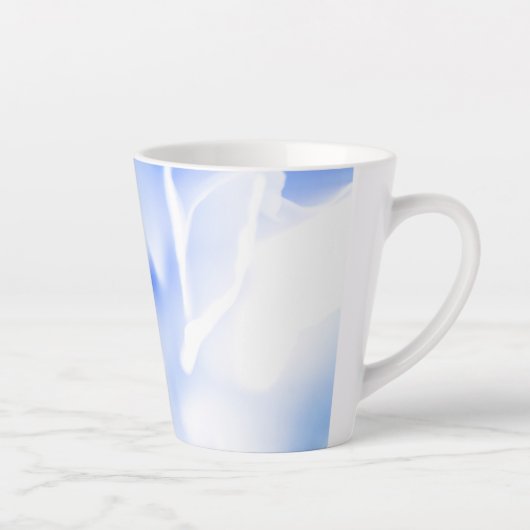 Powder Blue Floral Print Latte Mok (Rechts)