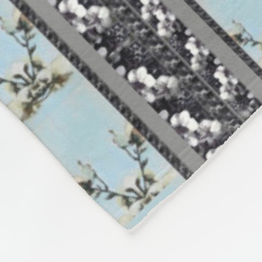 Powder Blue Poppes Multi Orchid Stripe Blanket Fleece Deken (Hoek)