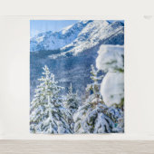 Powder Forest // Blue Snow Pet Mountain Wandkleed (Voorkant)