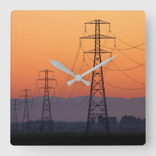 Power Pylons op zonsondergang Vierkante Klok (Voorkant)
