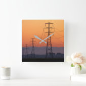 Power Pylons op zonsondergang Vierkante Klok (Huis)