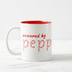 Powered by Peppermint Everything – Feestelijke vak Tweekleurige Koffiemok