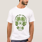 Powered by Shamrock Luck Irish Green St Patrick's  T-shirt (Voorkant)