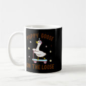 Ppy Goose On The Loose Funny Birthday Matching Fam Koffiemok (Links)
