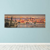 Praag Kasteel Karelsbrug in de ochtend Canvas Afdruk (Insitu (Houten vloer))