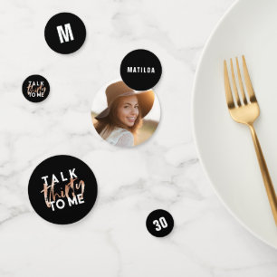 Praat 30 voor me over de moderne meisjes-typografi confetti