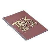 Praat met het handse aangepaste notitieboek (Rechterzijde)