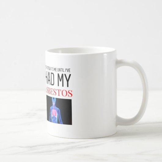 Praat niet tegen me tot ik mijn mok heb gehad. (Rechts)