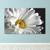 prachtig gedetailleerd Daisy Wall Canvas Afdruk (Insitu (Houten vloer))