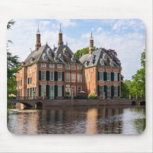 Prachtig kasteel Duivenvoorde in Voorschoten