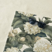 Prachtig klassiek bloemenpatroon licht strandlaken (In situ)