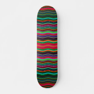 Prachtig kleurrijk avy Stripe Patroon Skateboard