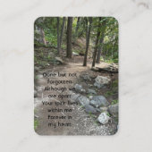 Prachtig pad in de wildernis van de bosbomen visitekaartje (Voorkant)