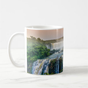 Prachtig panoramisch Uitzicht van een waterval Koffiemok