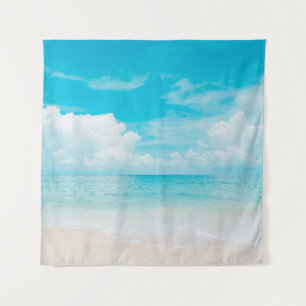 Prachtig tropisch strand met blauwe lucht en witte wandkleed