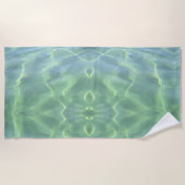 Prachtig tropisch water in de aquacultuur strandlaken (Voorkant)