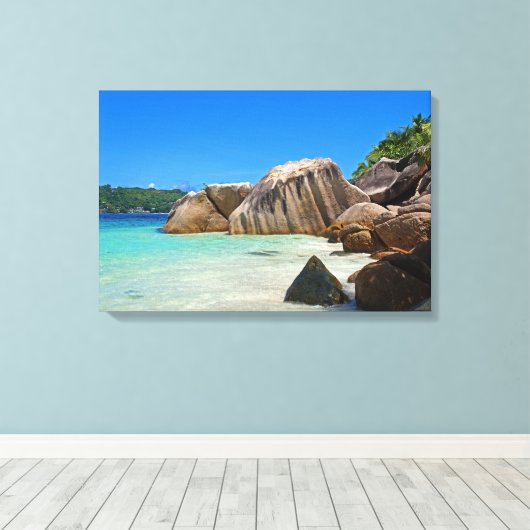 Prachtig tropisch Zee met rotskoverkusten Canvas Afdruk (Insitu (Houten vloer))