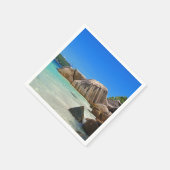 Prachtig tropisch Zee met rotskoverkusten Servet (Hoek)