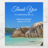 Prachtig tropisch Zee met rotskoverkusten Wijn Etiket (Enkel label)