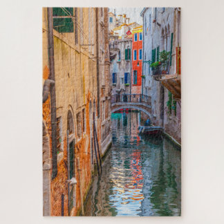 Prachtig uitzicht op een kanaal in Venetië, Italië Legpuzzel
