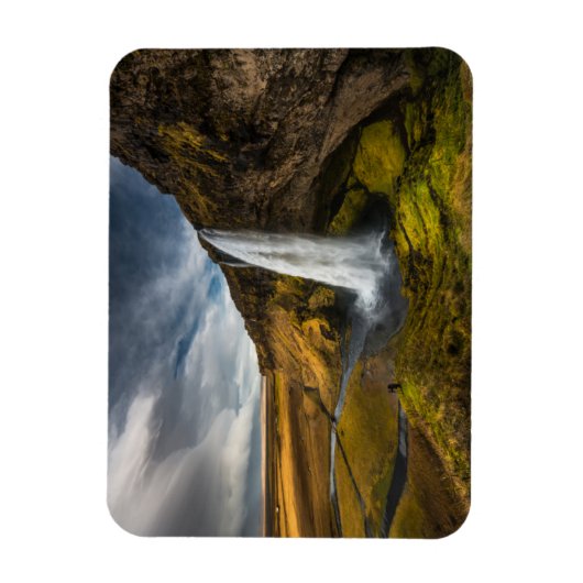 Prachtig Uitzicht van het landschap van Seljalands Magneet (Verticaal)