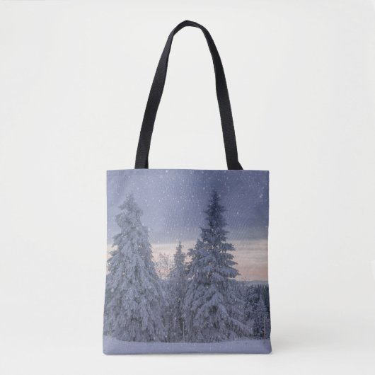 Prachtig winterlandschap als het sneeuwt tote bag (Voorkant)