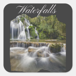 Prachtige berg watervallen Trail Vierkante Sticker