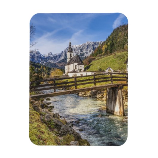 Prachtige bergen met kerk magneet (Verticaal)