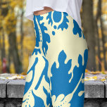 Prachtige blauwe en crème bloemenprint leggings<br><div class="desc">Artistic Flair: Breng uw stijl met de schoonheid van natuur en kunst met deze door William Morris geïnspireerde leggings! Hun levendige, kleurrijke ontwerp brengt een vleugje ouderwetse elegantie naar modern comfort. Perfect voor zowel casual als actieve draag, deze leggings zijn een must-have voor iedereen die tijdloze stijl waardeert. Mis het...</div>