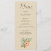 Prachtige bloemdecoratie op beige achtergrond menu (Voorkant)