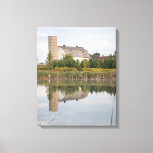 Prachtige Boerderij uit de Pond Canvas Afdruk (Voorkant)