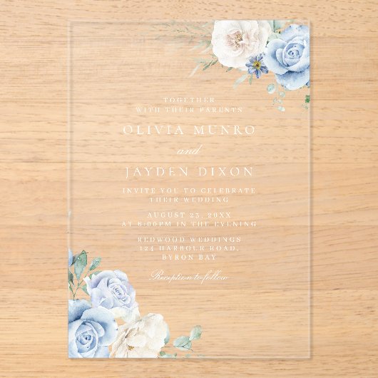 Prachtige botanische witte en blauwe bloemen bruil acryl uitnodigingen (Voorkant)