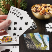 Prachtige buitenste schoorsteen van speelkaarten (Insitu)