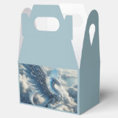 Prachtige draak omringd door wolken bedankdoosjes (Geopend)