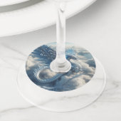 Prachtige draak omringd door wolken wijnglaslabel (Dichtbij)