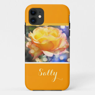 Prachtige, elegante gele roos bloem, met naam iPhone 11 hoesje
