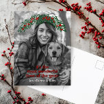 Prachtige Garland Krans CUSTOM FOTO KERST Feestdagenkaart<br><div class="desc">Prettige feestdagen Zoete krans slinger tekening om iemand te wensen! Voeg je eigen foto toe! Klik op "personaliseren" om de tekst te bewerken en uw eigen foto aan de voorzijde toe te voegen. Zorg ervoor dat het achter in de lagen zit. (als je hulp nodig hebt kun je contact opnemen...</div>
