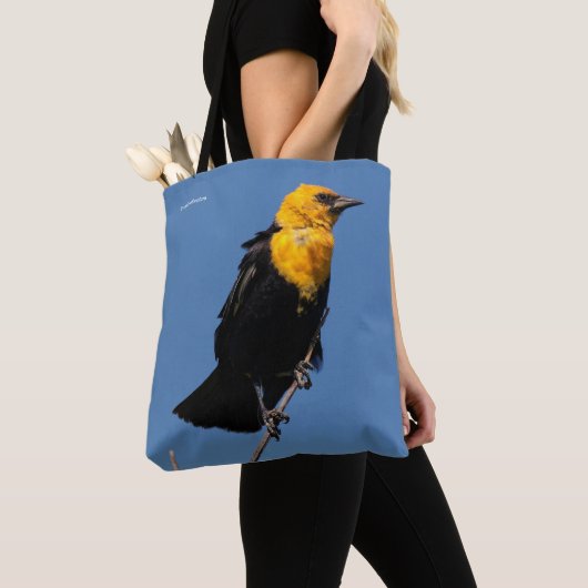 Prachtige gele Blackbird op een dag van de Windy Tote Bag (Dichtbij)
