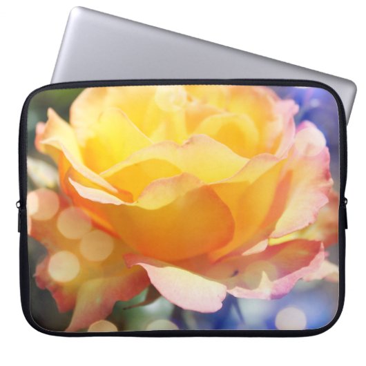 Prachtige gele rozenbloem in fancy bubbling laptop sleeve (Voorkant)