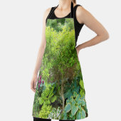 Prachtige groene tuin landschap met Hostas Schort (Insitu)