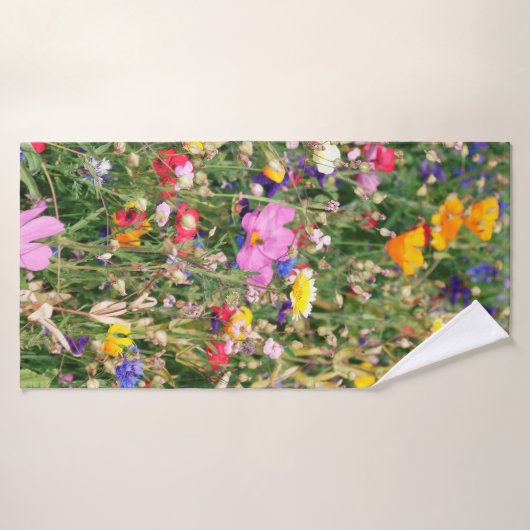 prachtige kleurrijke weide van wilde bloemen badhanddoek (Badhanddoek)