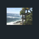 Prachtige kustlijn strand Ocean Laguna Beach, CA Canvas Afdruk<br><div class="desc">Deze kunstzinnige fotografie legt een idee vast van wat mensen naar Laguna Beach brengt — langs de zeven mijl lange kustlijn — en je vindt deze schilderachtig uitzichten van het strand, zand, zonneschijn en glorieus groen. Laguna Beach wordt vaak aangeduid als de Riviera van de Amerika's voor zijn afgelegen baaien...</div>